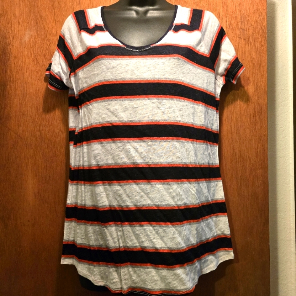 JCP 100% linen beautiful stripped top NEW szL